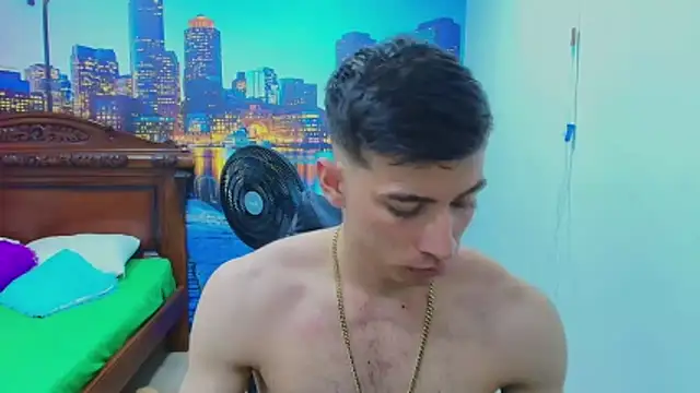 Snapshot of DEIBY_BABY chatting on December 3, 8:52 pm DEIBY BABY online show from December 3, 8:52 pm