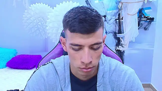 Snapshot of DEIBY_BABY chatting on October 30, 9:22 pm DEIBY BABY online show from October 30, 9:22 pm