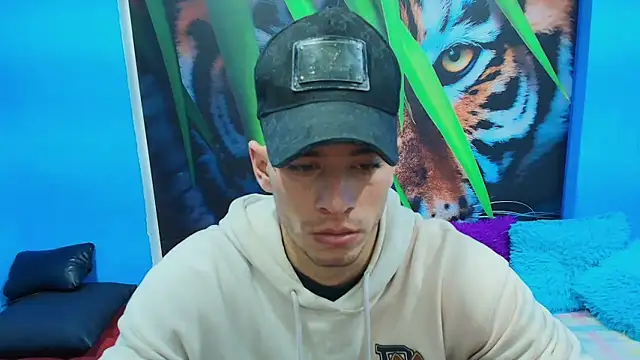 DEIBY BABY online show from June 17, 8:36 am