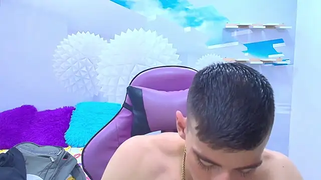 Snapshot of DEIBY_BABY chatting on October 1, 6:23 pm DEIBY BABY online show from October 1, 6:23 pm