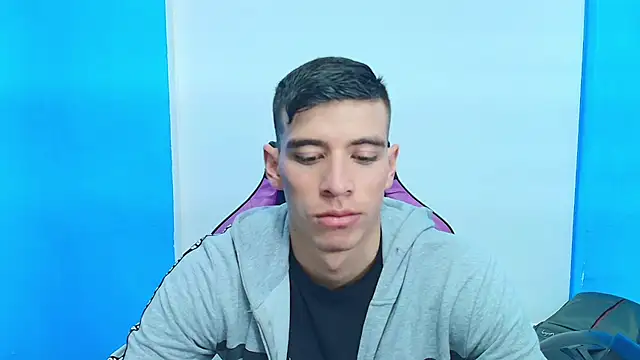 Snapshot of DEIBY_BABY chatting on March 5, 10:43 pm DEIBY BABY online show from March 5, 10:43 pm