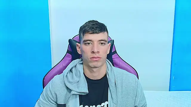 Snapshot of DEIBY_BABY chatting on March 6, 4:52 am DEIBY BABY online show from March 6, 4:52 am