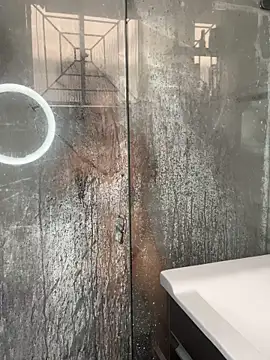 Selena G69 online show from December 19, 5:37 pm