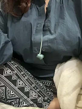 Sexybomb33 online show from December 2, 2:08 pm