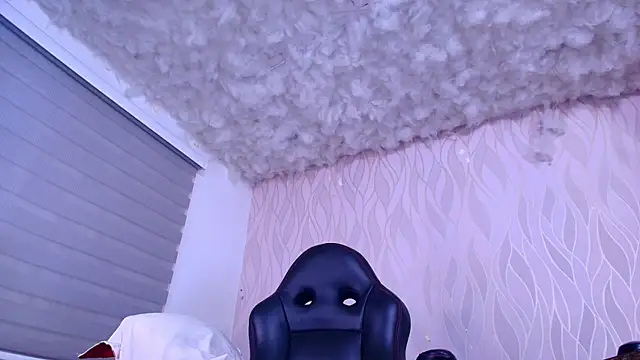 emyli sam online show from January 11, 12:07 pm