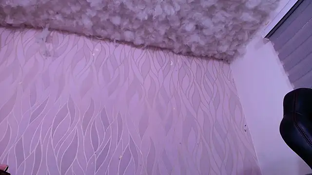 emyli sam online show from December 28, 6:08 pm