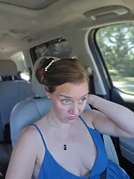 SkyelarSommer online show from April 24, 2:41 pm