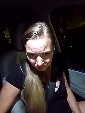 SkyelarSommer online show from March 15, 1:23 am