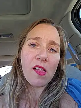 SkyelarSommer online show from February 13, 4:40 pm