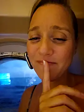 SkyelarSommer online show from February 27, 11:37 pm