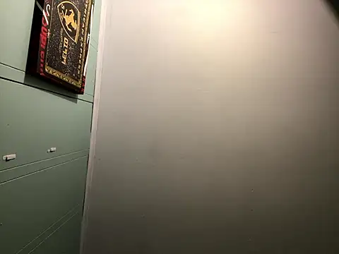 DominiqueX0 online show from December 22, 1:11 pm