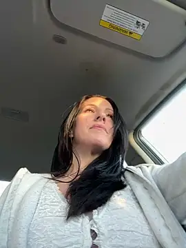 DominiqueX0 online show from February 4, 9:32 pm