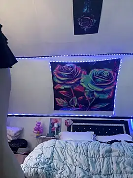 DominiqueX0 online show from June 12, 7:00 pm