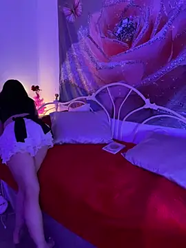 DominiqueX0 online show from February 13, 5:51 am