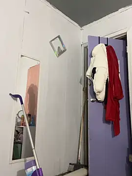 DominiqueX0 online show from March 6, 1:55 am