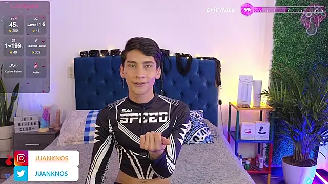 by pandora online show from April 4, 6:36 pm