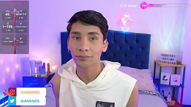 by pandora online show from November 3, 6:44 pm