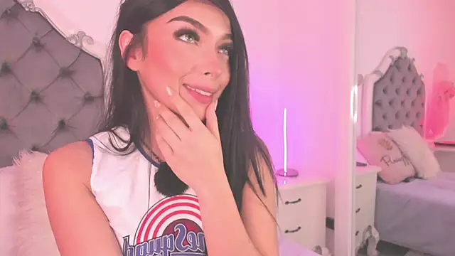 Victoria Watsson online show from January 26, 12:01 pm