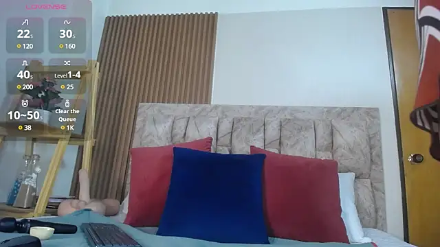 Snapshot of victoria__milf_ chatting on March 4, 7:54 pm victoria milf online show from March 4, 7:54 pm