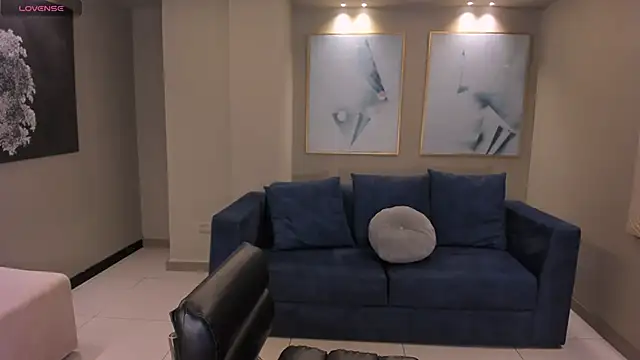 SunnyRivers online show from April 17, 6:00 pm