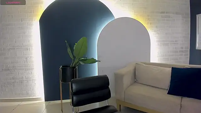 SunnyRivers online show from April 13, 5:50 pm