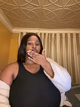 KnockoutBestie online show from April 23, 7:15 pm