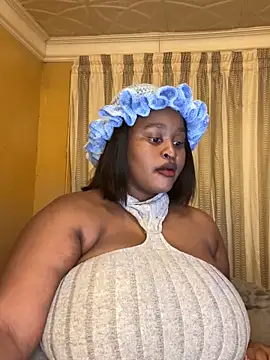 KnockoutBestie online show from April 11, 7:17 pm