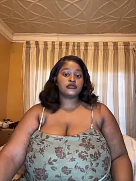 KnockoutBestie online show from February 26, 4:40 pm