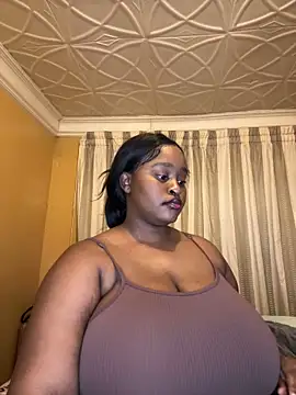 KnockoutBestie online show from April 3, 7:53 pm