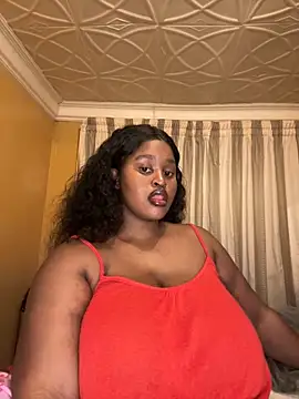 KnockoutBestie online show from April 14, 6:46 pm