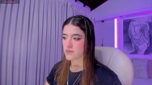 nathalie rivers online show from December 21, 11:12 am