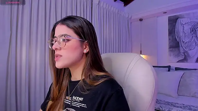 nathalie rivers online show from March 20, 11:22 am