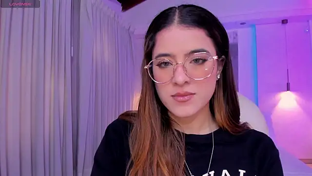 nathalie rivers online show from April 23, 11:27 am