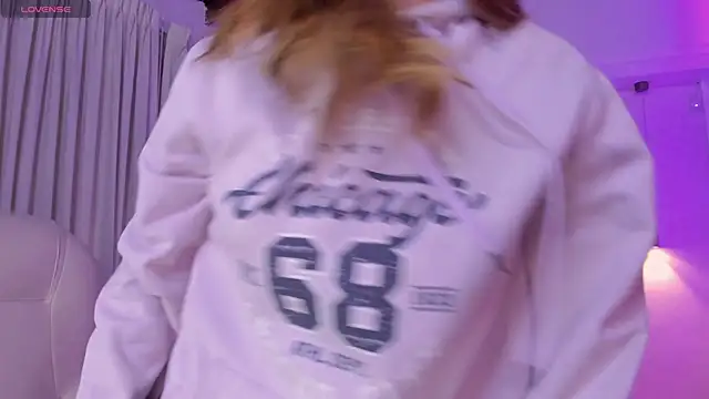 nathalie rivers online show from May 2, 11:15 am