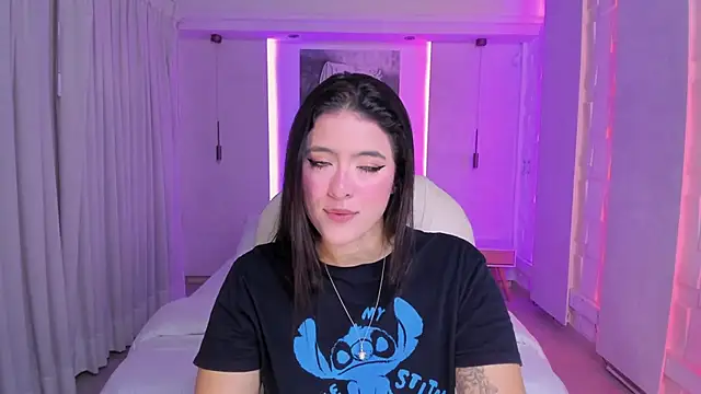 nathalie rivers online show from November 1, 11:15 am