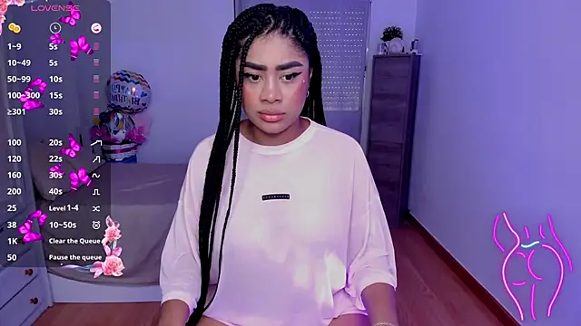 briana walker online show from November 15, 11:14 am