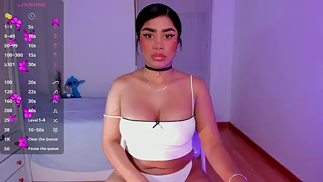 briana walker online show from March 12, 6:22 pm