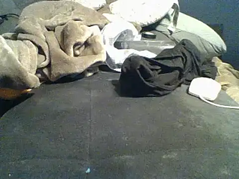 carlosxxx213 online show from May 7, 7:45 am
