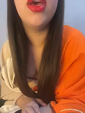 Mayacrayzi online show from February 6, 4:14 pm