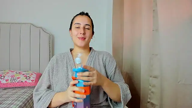 Hanna86 online show from January 10, 4:02 pm