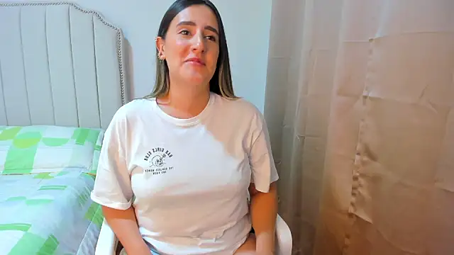 Hanna86 online show from September 15, 2:01 am