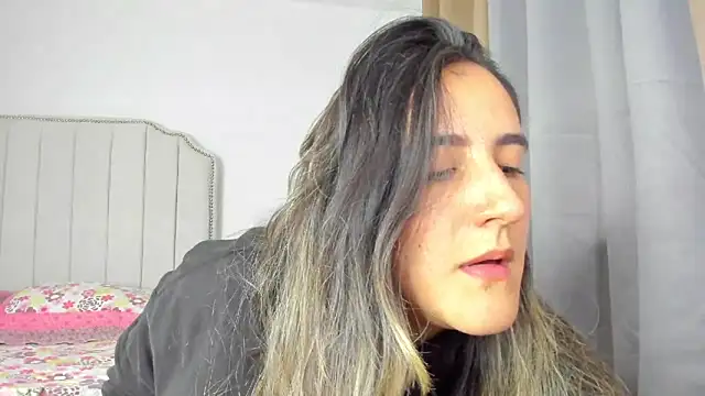 Hanna86 online show from March 8, 11:41 pm