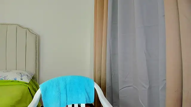 Hanna86 online show from February 5, 4:36 pm