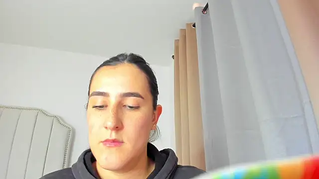 Hanna86 online show from February 10, 7:57 pm