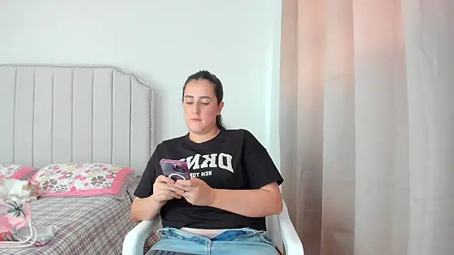 Hanna86 online show from January 6, 7:18 pm