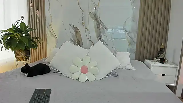 dara   online show from February 14, 10:32 pm