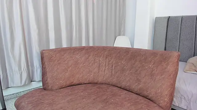 samantha stan online show from June 12, 12:14 pm