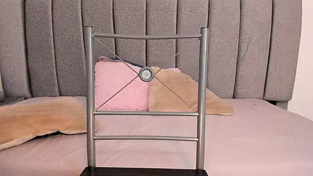 samantha stan online show from November 29, 11:21 am