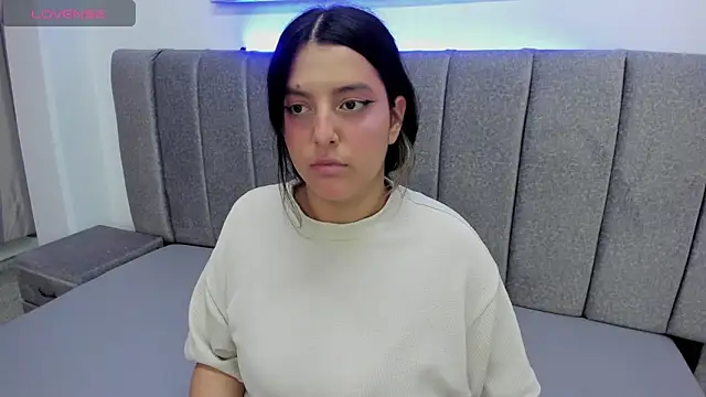 samantha stan online show from April 13, 8:13 pm