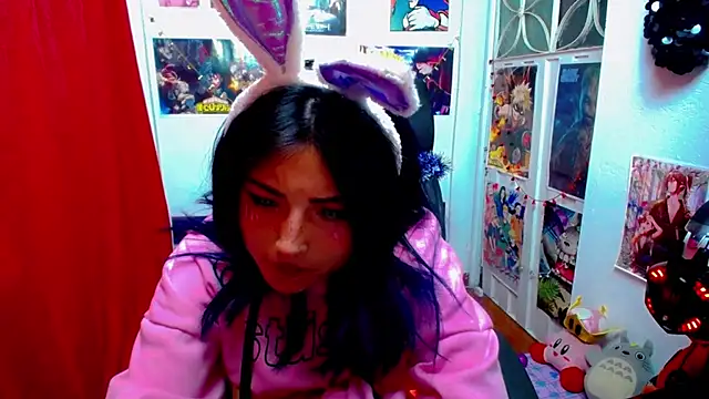 Snapshot of akai_krazna chatting on January 17, 9:06 am akai krazna online show from January 17, 9:06 am